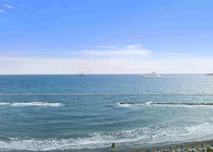 Phaedrus Living: Limassol Seaside Residences 03